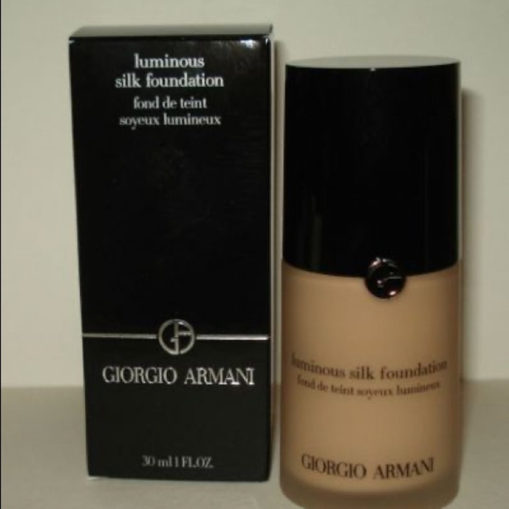 Giorgio Armani Luminous Silk Foundation 5.1